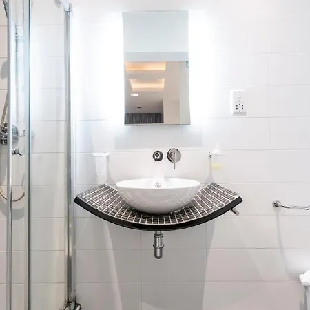 Bluemarine Suite-hosted By Sweetstay