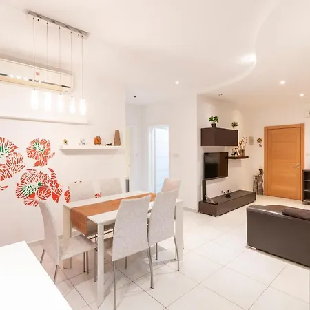 Appartement Bluemarine Suite-hosted By Sweetstay