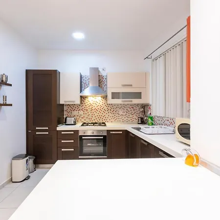 Bluemarine Suite-hosted By Sweetstay *