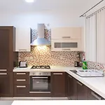 Bluemarine Suite-hosted By Sweetstay Apartamento