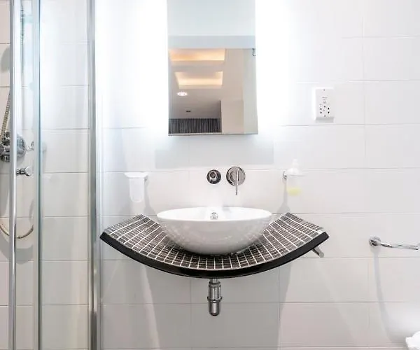 Bluemarine Suite-hosted By Sweetstay